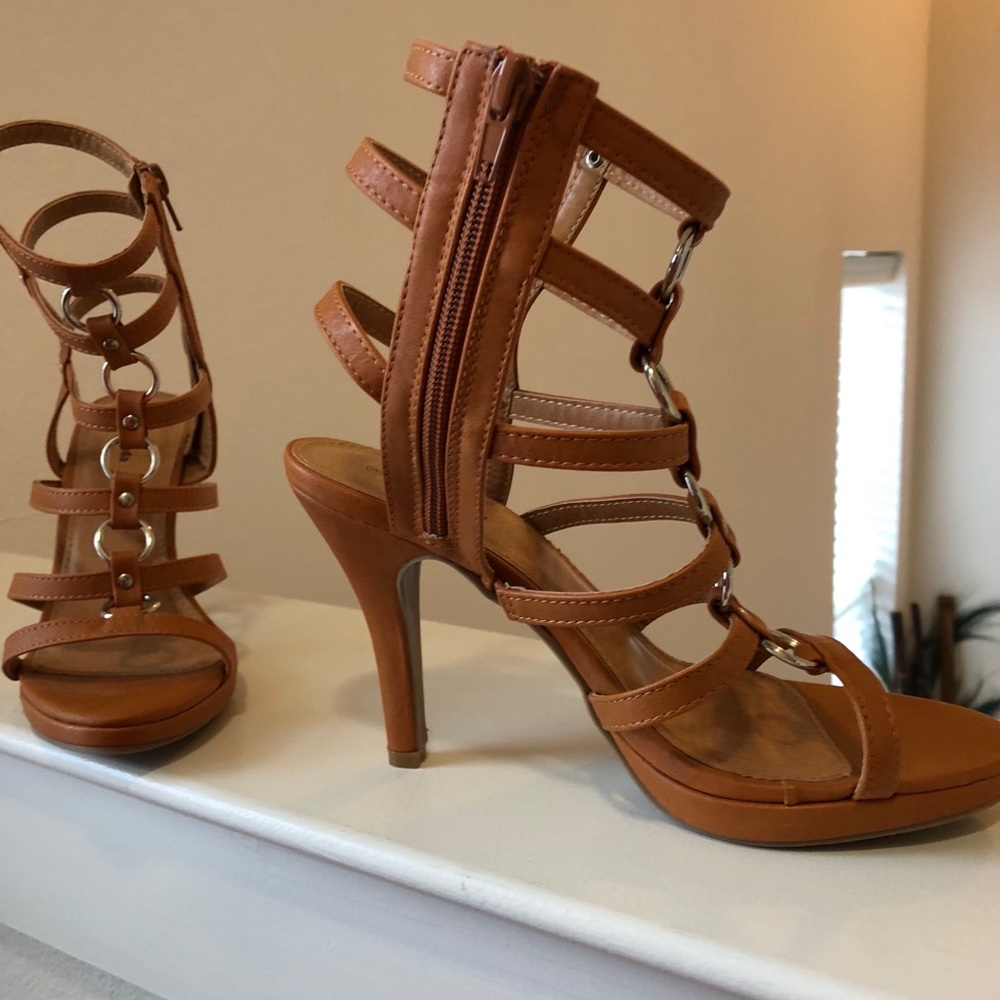 Fun dancing heels!